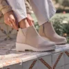 Bota de cuña Maude para mujer Bota de cuña Maude para mujer