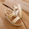 Sandalia de plataforma plana Giana para mujer Sandalia de plataforma plana Giana para mujer