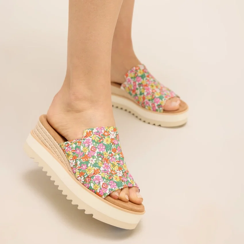 Sandalias de cuña tipo mules Diana para mujer Sandalias de cuña tipo mules Diana para mujer