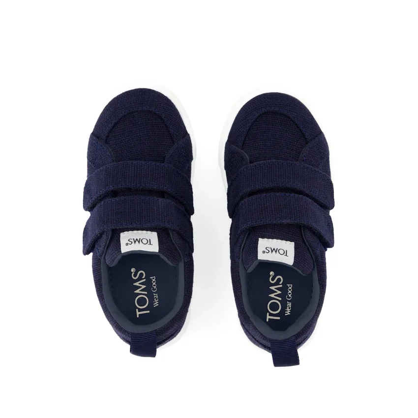 Zapatilla Cruz de doble correa para niños pequeños Zapatilla Cruz de doble correa para niños pequeños