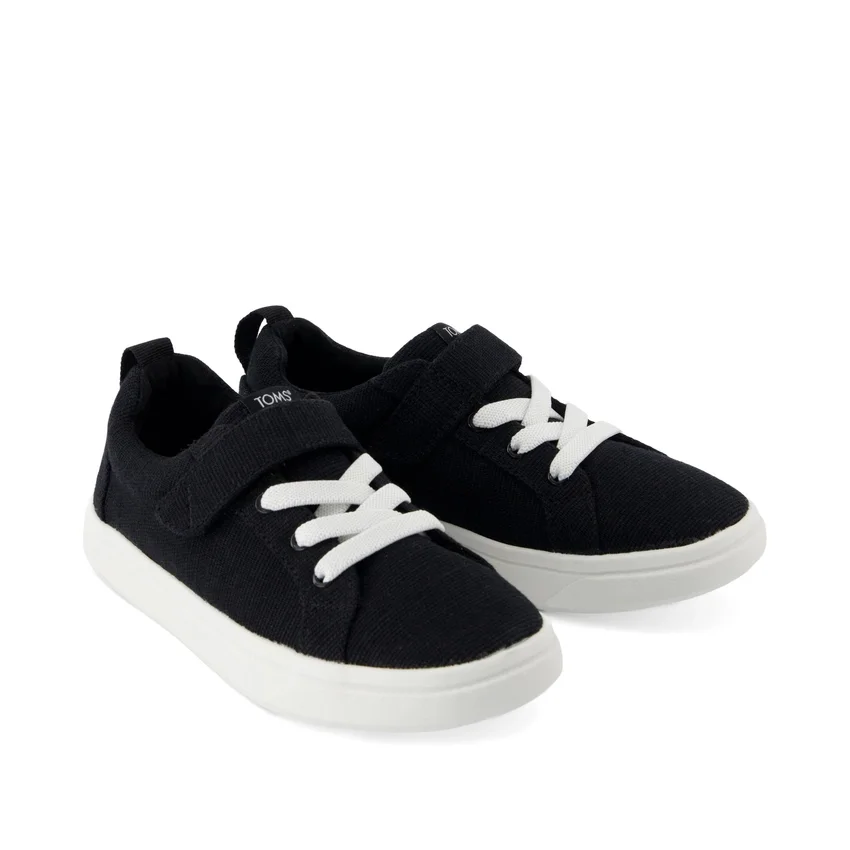 Zapatilla infantil Cruz con cordones Zapatilla infantil Cruz con cordones