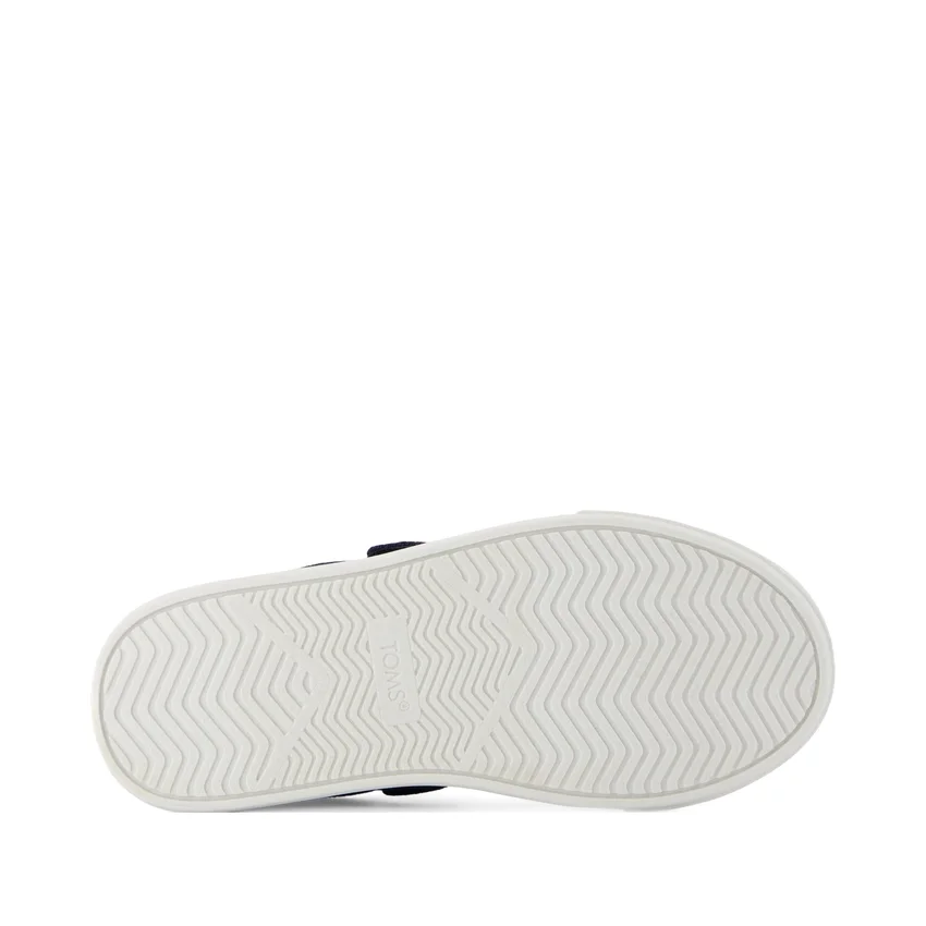 Zapatilla infantil Cruz con cordones Zapatilla infantil Cruz con cordones