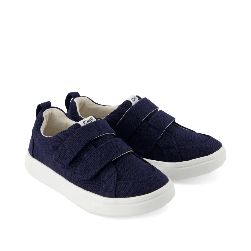 Zapatilla infantil Cruz con doble correa Zapatilla infantil Cruz con doble correa